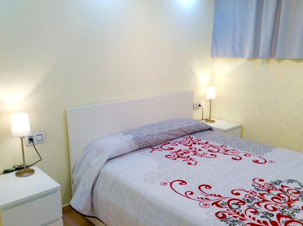 Apartment With Terrace In Playa De Las Americas Bagian luar foto
