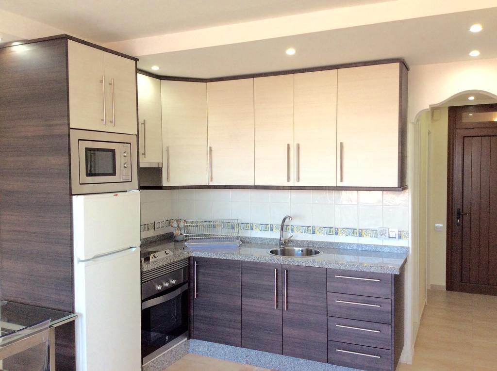 Apartment With Terrace In Playa De Las Americas Bagian luar foto