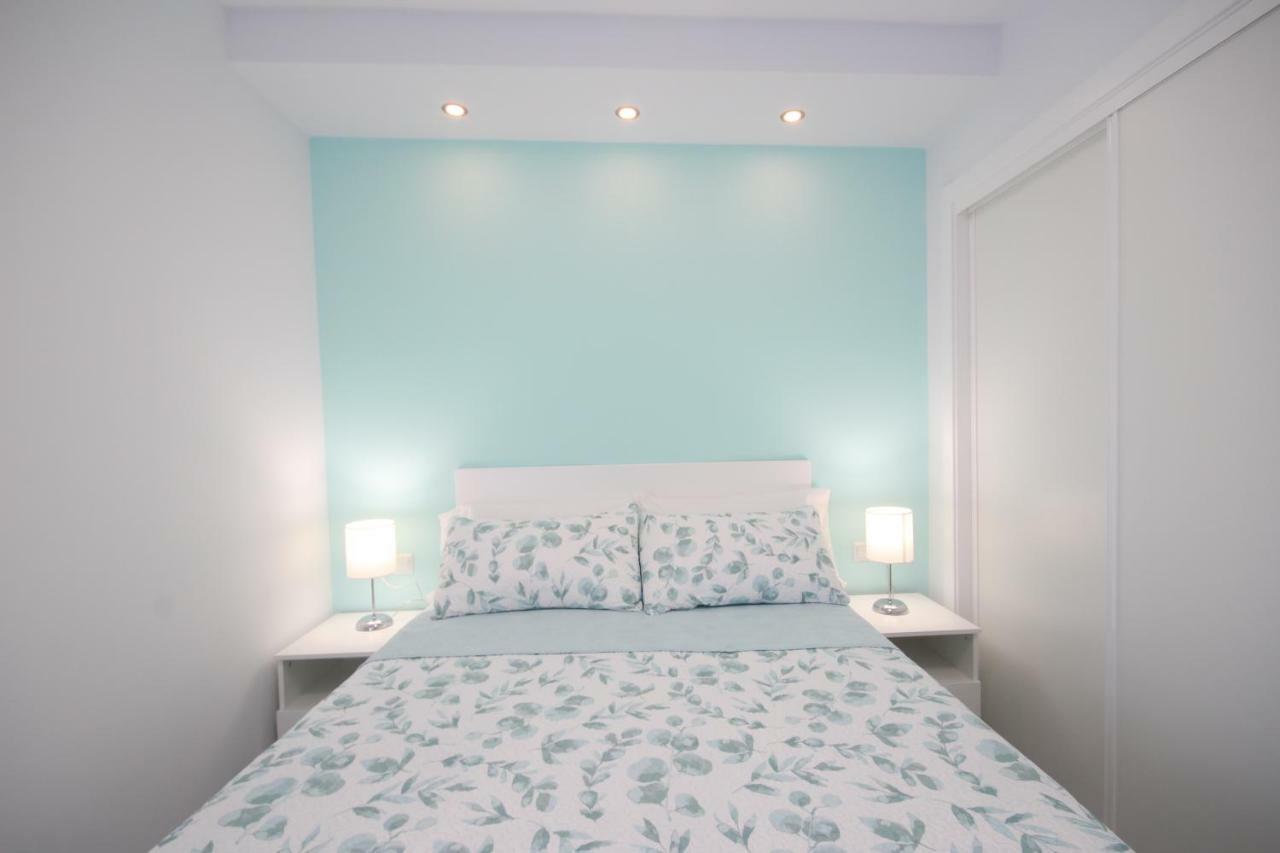 Apartment With Terrace In Playa De Las Americas Bagian luar foto